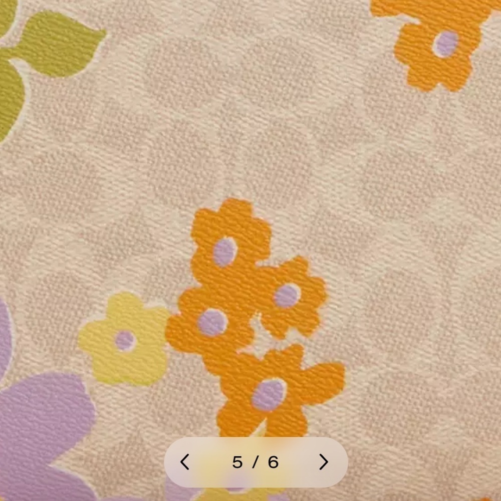 New Coach Floral Tote Bag City Tote Bag In Signature Canvas With Floral Print - Picture 3 of 12